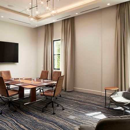 Thesis Hotel Miami Coral Gables, Curio Collection By Hilton Exterior photo