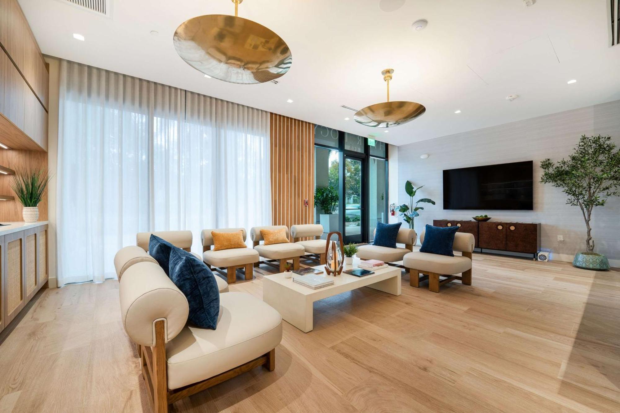 Thesis Hotel Miami Coral Gables, Curio Collection By Hilton Exterior photo